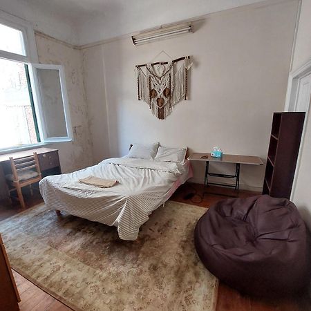 Al- Mazareta A Private Room At Shared Apartment For Men Only No Ladies Allowed غرفة خاصة في شقة مشتركة للرجال فقط ممنوع السيدات仅限男士 女士不允许 Alexandria Eksteriør bilde