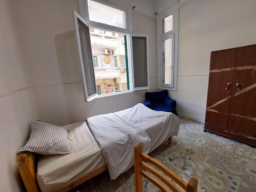 Al- Mazareta A Private Room At Shared Apartment For Men Only No Ladies Allowed غرفة خاصة في شقة مشتركة للرجال فقط ممنوع السيدات仅限男士 女士不允许 Alexandria Eksteriør bilde